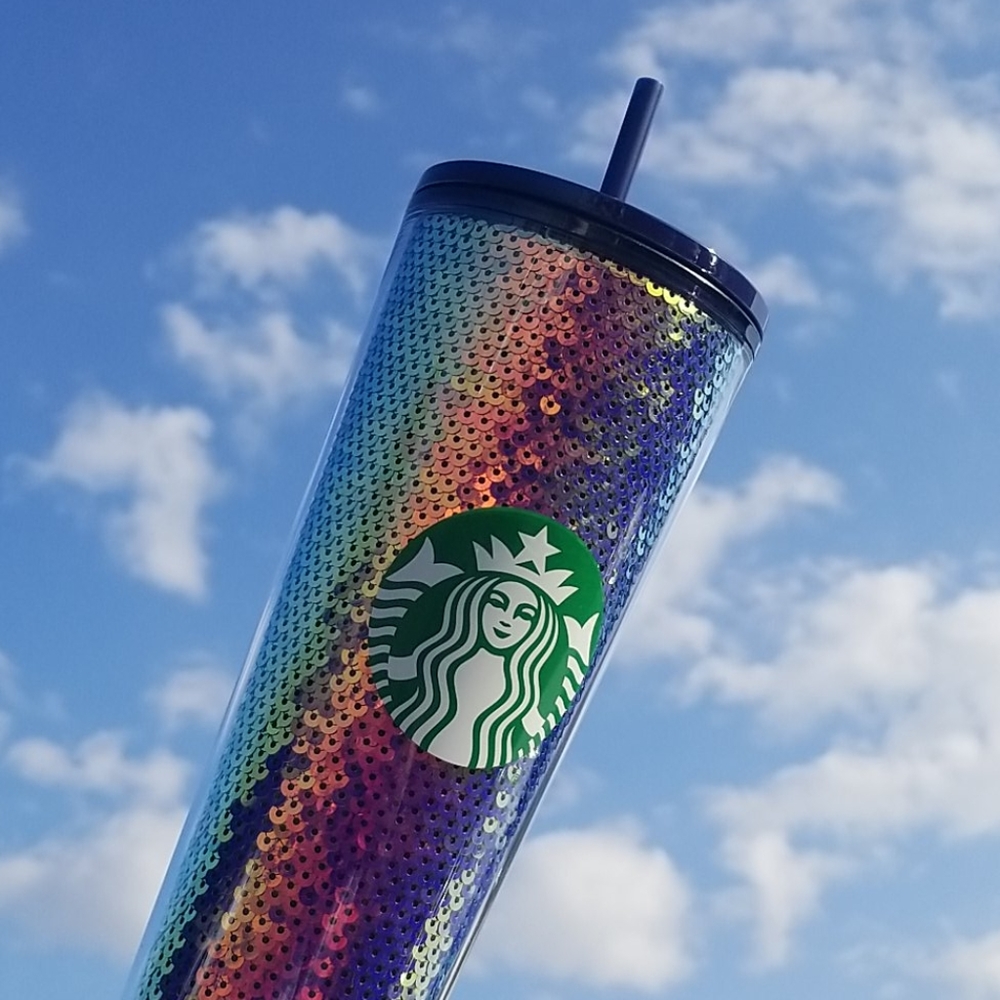 NEW Holiday Venti 24oz tumbler